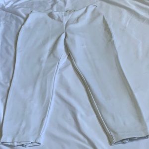 Lysse // White Cropped Ankle Zip Leggings M